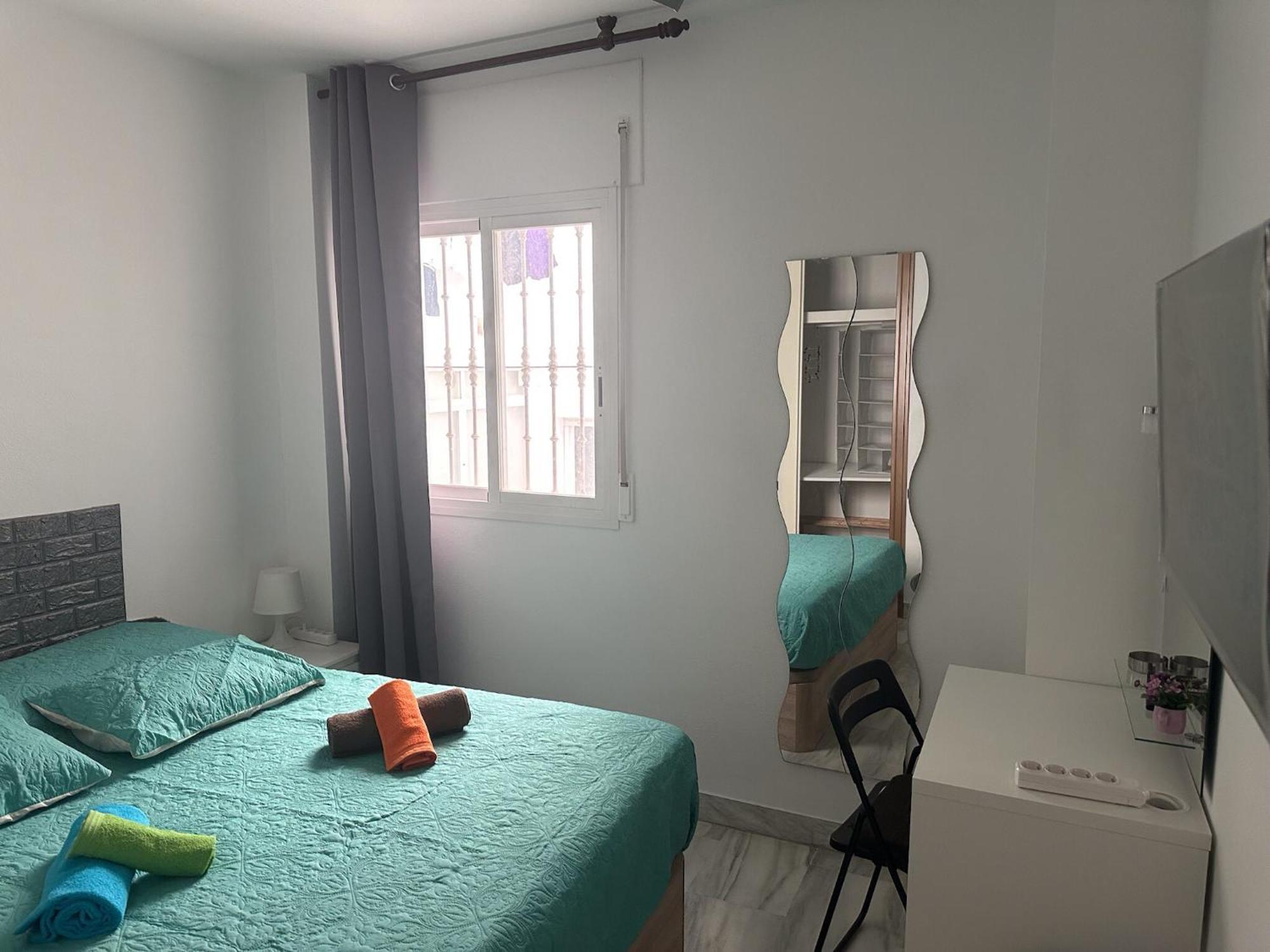 Torremolinos Habitaciones Privada En Apartamentos Compartidos Ngoại thất bức ảnh
