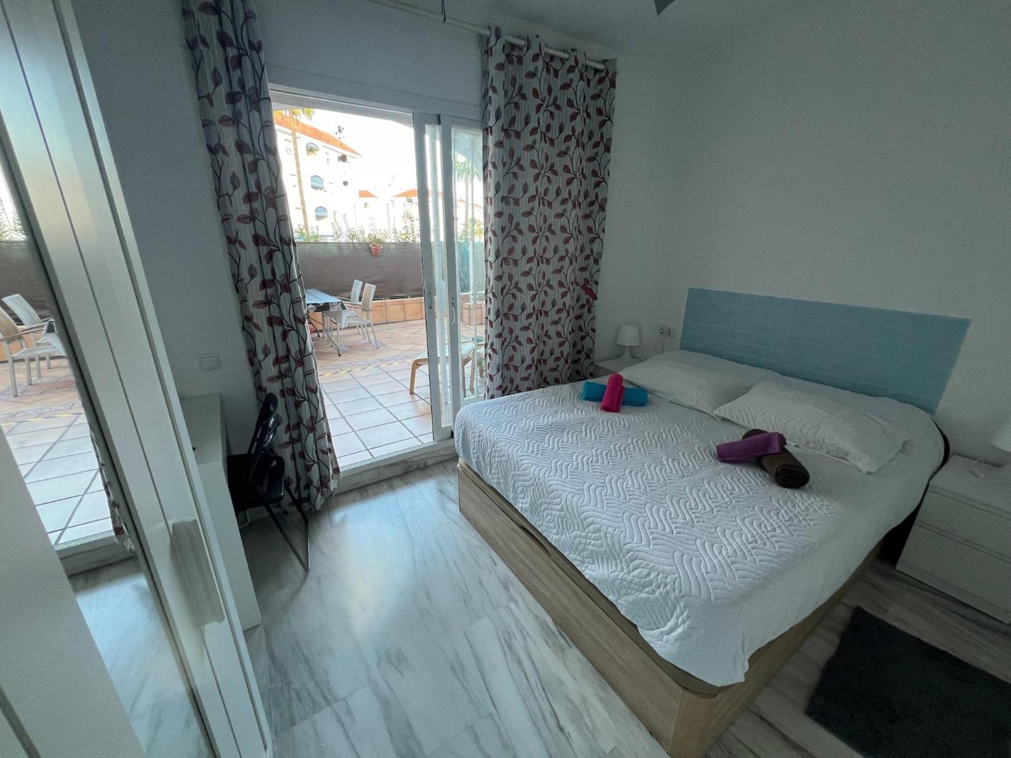 Torremolinos Habitaciones Privada En Apartamentos Compartidos Ngoại thất bức ảnh