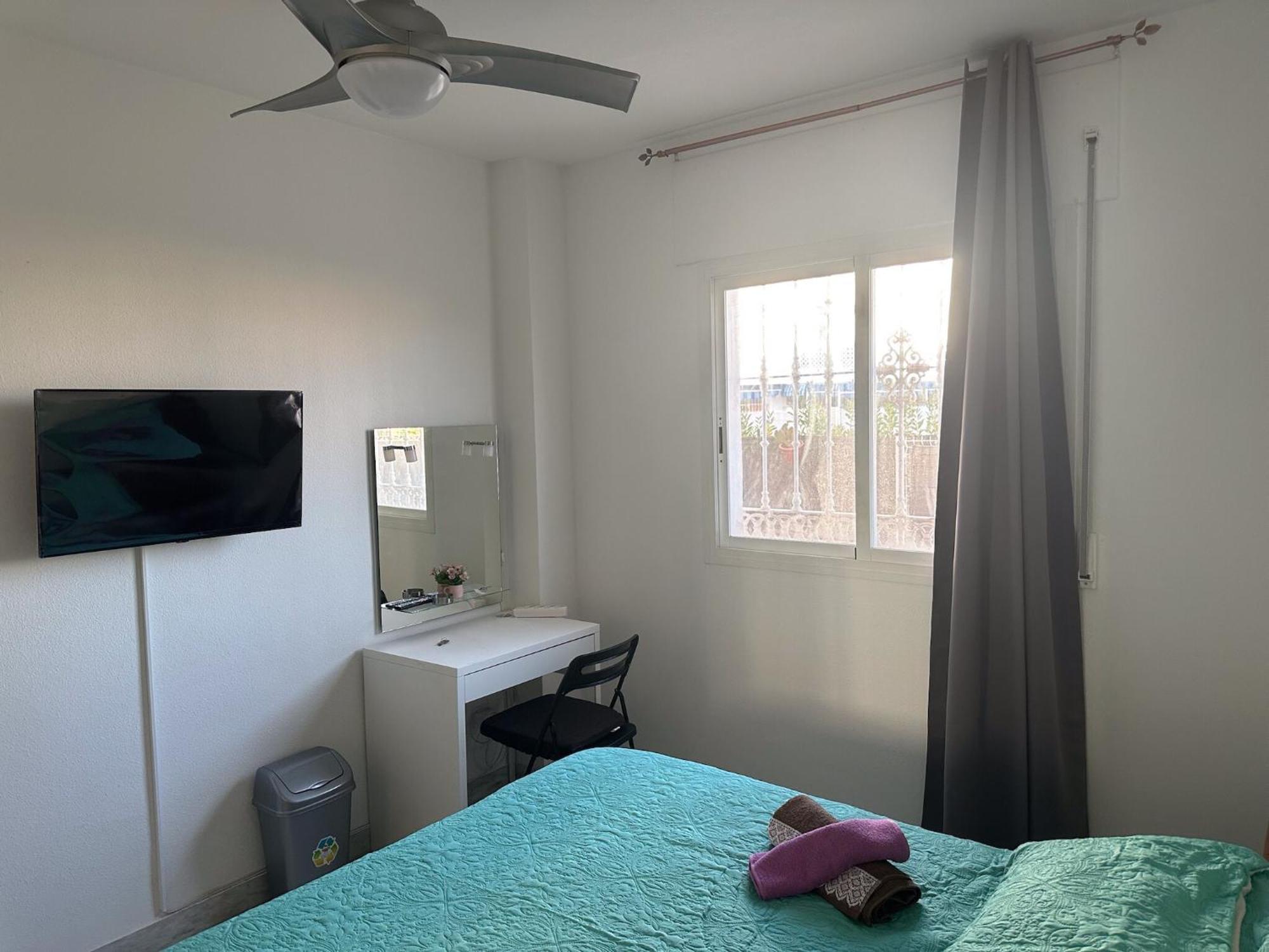 Torremolinos Habitaciones Privada En Apartamentos Compartidos Phòng bức ảnh