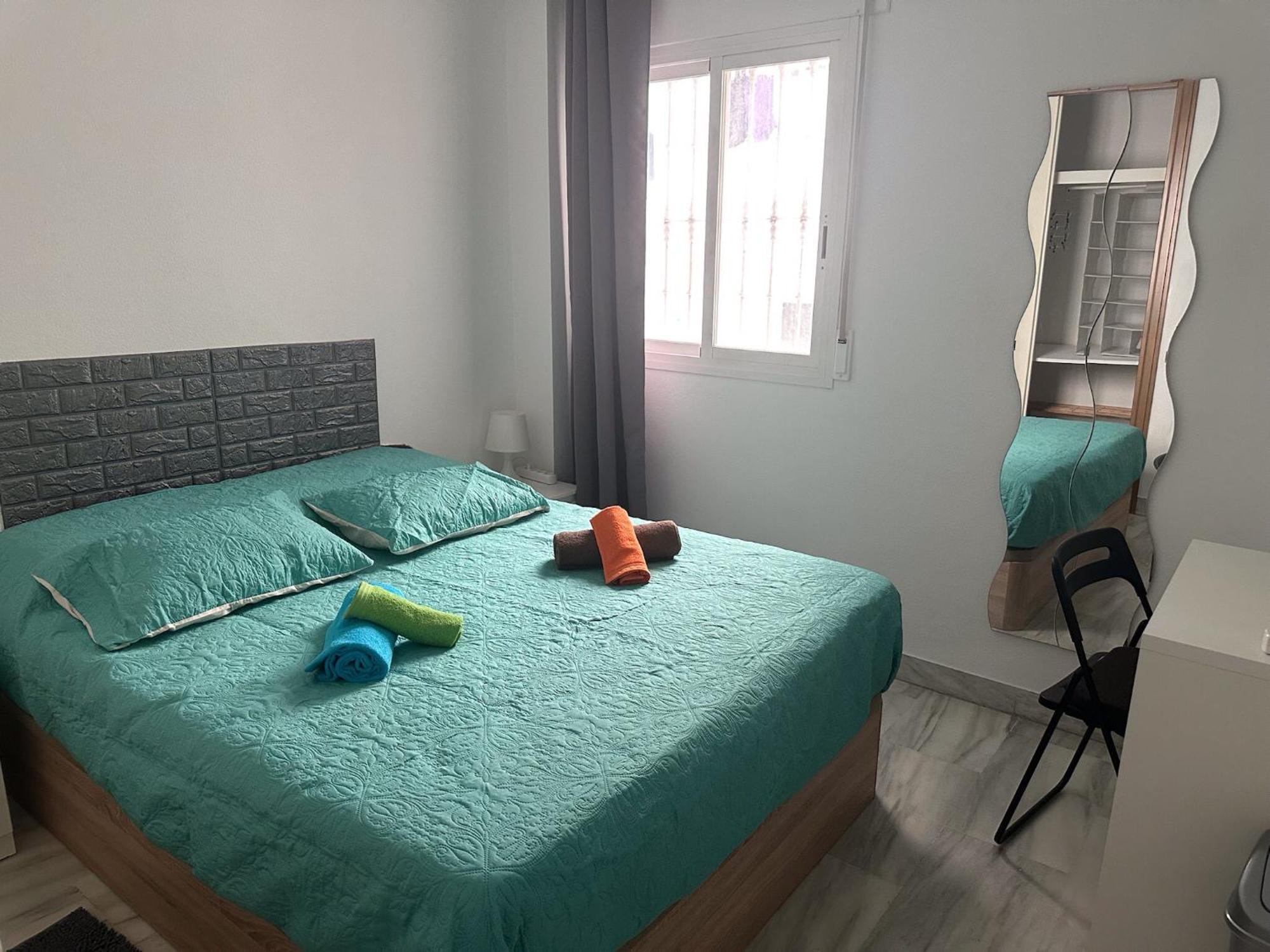 Torremolinos Habitaciones Privada En Apartamentos Compartidos Ngoại thất bức ảnh