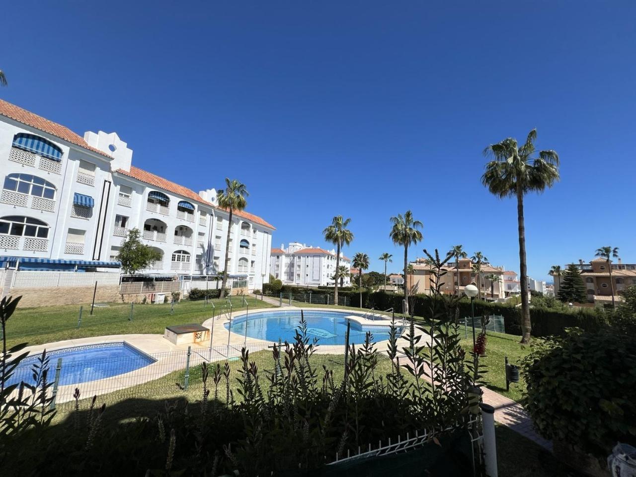 Torremolinos Habitaciones Privada En Apartamentos Compartidos Ngoại thất bức ảnh
